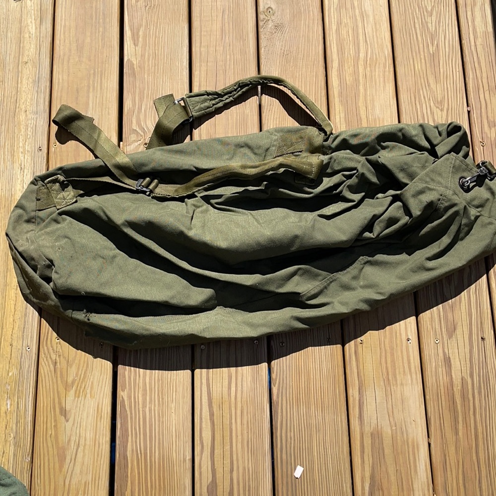 MILITARY ARMY DUFFEL BAG RUCKSACK